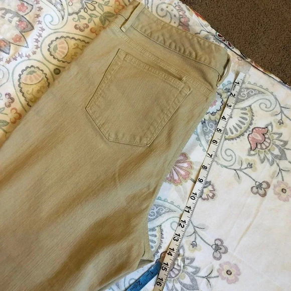 L.L.Bean Favorite Fit Women Jeans Size 16 - Picture 5 of 9